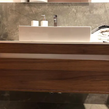 Punto Di Vista - A Real Paradise *