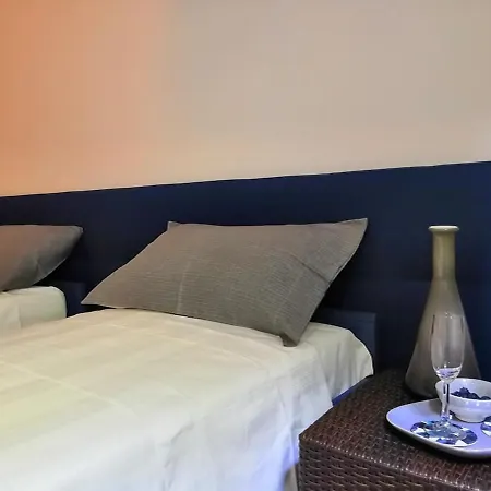 Punto Di Vista - A Real Paradise * Perledo