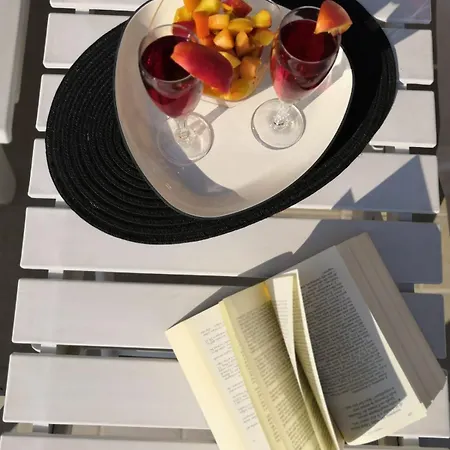 Punto Di Vista - A Real Paradise